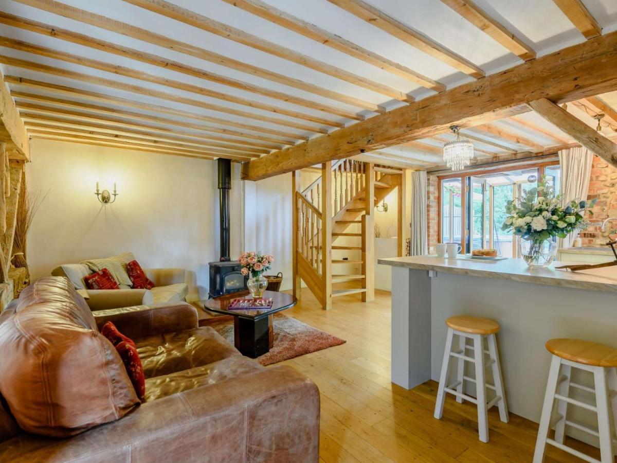 16Th Century Cartlodge With Private Hot Tub Diss Exteriör bild