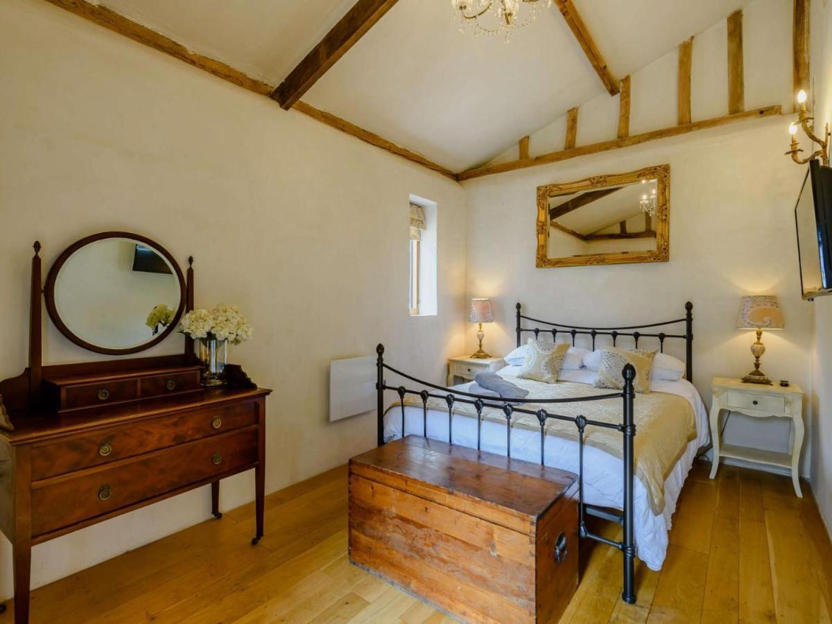16Th Century Cartlodge With Private Hot Tub Diss Exteriör bild